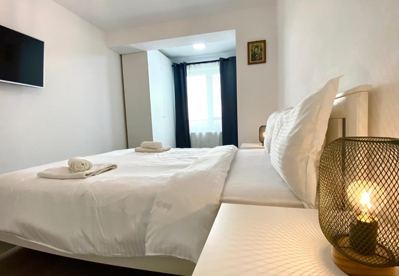 Astoria Apartment - Pet Friendly Braşov Extérieur photo
